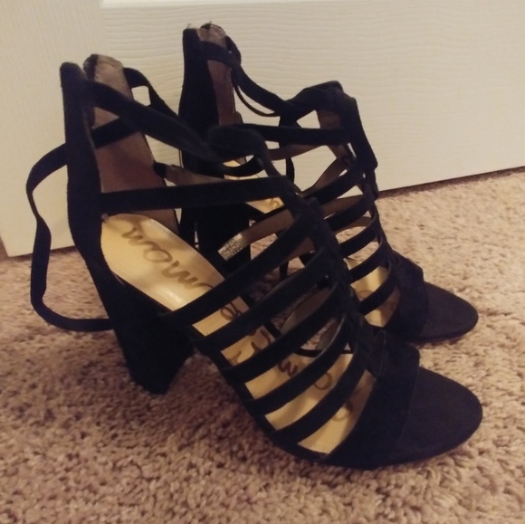 Shoes - Picture 3 of 5